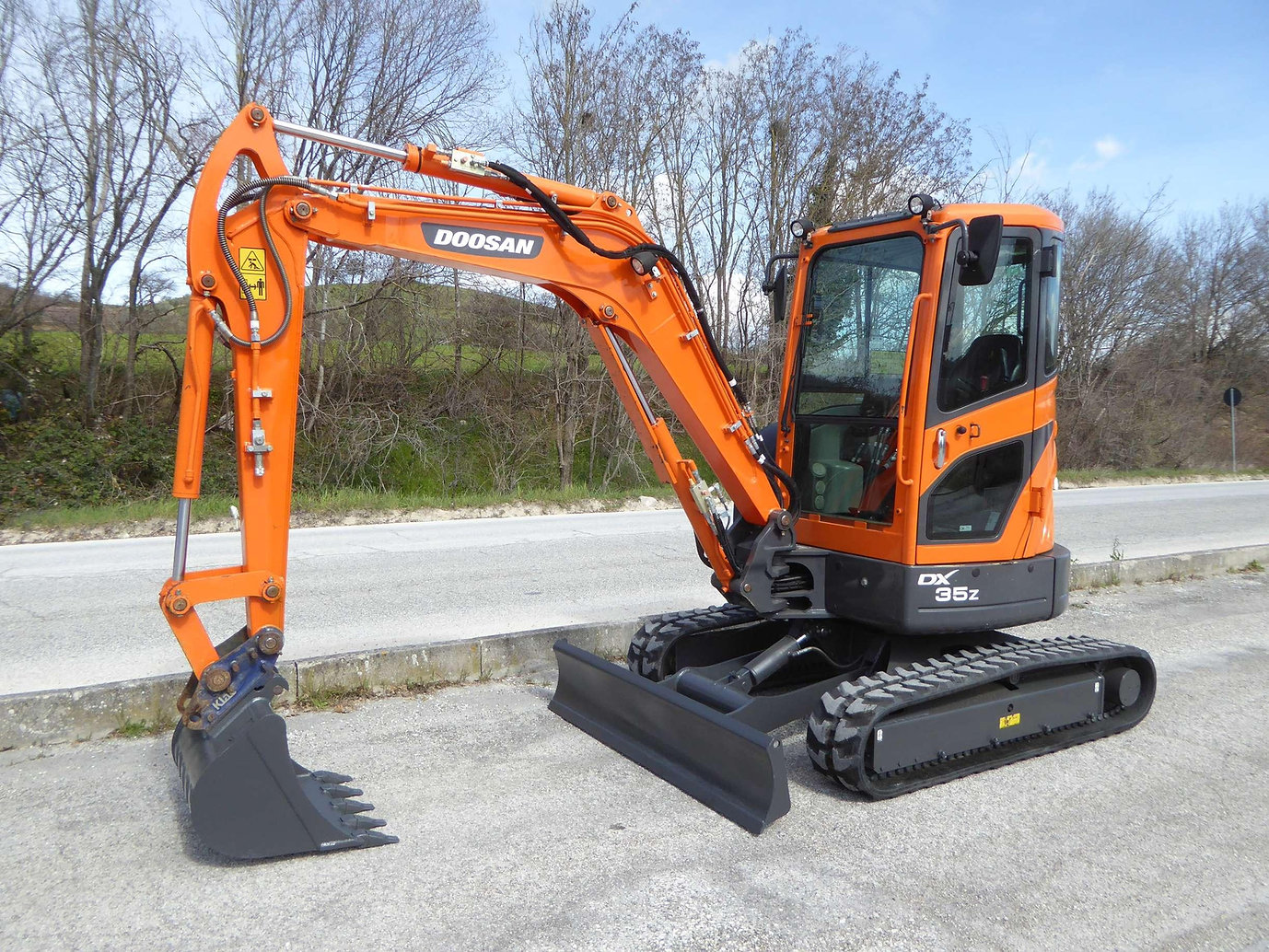 DOOSAN DX35Z-Neu – Image 3